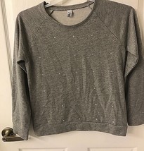 Old Navy Sweat Shirt in Gray with Rhinestones in  Girls Size XL 14 - £9.73 GBP