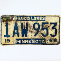1970 United States Minnesota Lakes Passenger License Plate 1AW 953 - $242.38 MXN