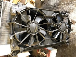Radiator Fan Motor Assembly Dual Fan Fits 10-14 SUBURBAN 1500 52686293 - $150.28