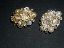 Earrings Clip On Pearl Jewel Diamond Costume Jewelry Vintage 1950&#39;s 1960&#39;s - £20.02 GBP