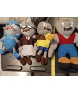 Plants VS Zombies Mixed Lot of 4 Random Assorted Plush Dolls Toy Figures - $56.73 CAD