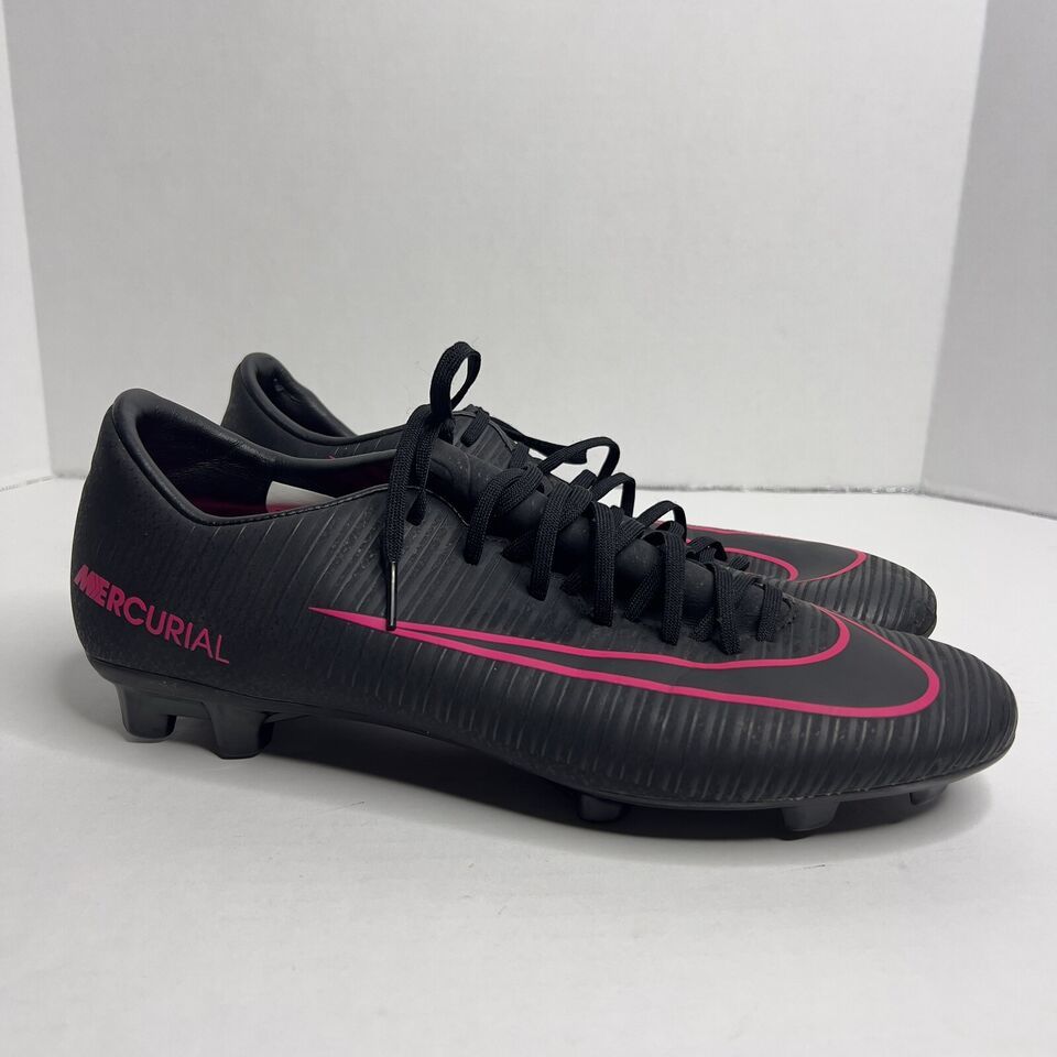 NIKE US 9 MENS MERCURIAL VORTEX III SOCCER BOOTS CLEATS Black & Pink 2016 - $35.06