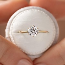14K Gold Plated Minimalist Ring, CZ Gemstone Round Cut Ring, Vintage Jewelry - £46.60 GBP