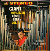 Leon berry giant wurlitzer organ vol 3 thumb200