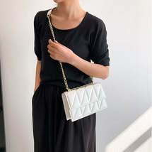 Aimee ~ Fashionable Chain Crossbody Bag - £28.23 GBP