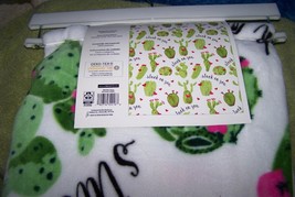 Stuck on You White Throw with Cactus &amp; Hearts Throw 50&quot;x 60&quot; New - $13.74