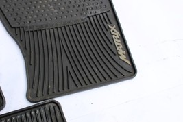 2009-2011 e92 TOYOTA MATRIX AWDALL WEATHER  FLOOR MATS FRONT & REAR M1665 image 10