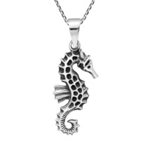 Intricate Little Seahorse .925 Sterling Silver Pendant Necklace - £22.15 GBP