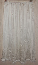 EXCELLENT WOMENS WARNER&#39;S PERFECT MEASURE 29&quot; IVORY HALF SLIP  SIZE L - €20,27 EUR