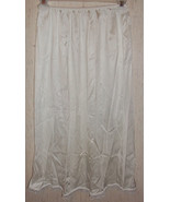 EXCELLENT WOMENS WARNER&#39;S PERFECT MEASURE 29&quot; IVORY HALF SLIP  SIZE L - $431.24 MXN