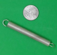 Auveco 14063 Extension Spring 3.250&quot; Length .041 Wire Size One Count - £4.32 GBP