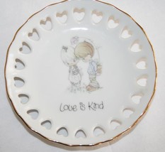PRECIOUS MOMENTS Mini Plate 1985  &quot;Love is Kind&quot; with Stand  #411 - $10.00