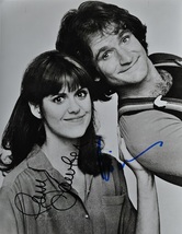 Mork And Mindy Cast Signed Photo X2 - Robin Williams, Pam Dawber w/COA - £390.39 GBP