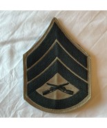 Vintage Sergeant Patch Showing two crossed guns - $10.67