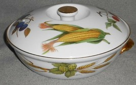 Royal Worcester EVESHAM GOLD PATTERN 8&quot; Entree Dish w/Lid MADE IN ENGLAND - £31.02 GBP