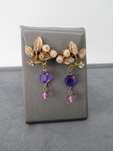 Vtg Florenza Earrings Clip On Dangle Gold Tone Rhinestones Purple Glass Crystal - £27.11 GBP
