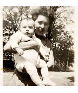 1938 Real Photo Eva Butler Mother And Child Maine Antique Picture Family... - €21,41 EUR