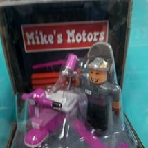 Item image 4