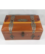Vintage 1940&#39;s McGraw Box Co Made USA Wooden Box Metal Straps Pink Interior - $46.90