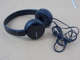 Sony Outdoor Wired Headphones - Black (MDR-ZX110) used free ship USA - €9,36 EUR