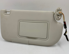 2013-2018 Ford Focus Passenger Sun Visor Sunvisor Ivory Illumination E03B47026 - $40.49