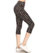 Women&#39;s Yoga Style Banded Lined Stripe Printed Knit Capri Leggings - $9.75