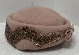Vintage Women’s Pink Wool Sequins O/S barrette Cap Hat M6 - £16.05 GBP