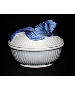 Fitz &amp; Floyd Tulip Bleu Oval 3D Embossed Blue Iris Flower Trinket Box wi... - £27.52 GBP