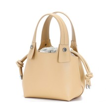 Women Leather CowhideSolid Color Drawstring Handbag Simple And Versatile Shoulde - £77.44 GBP