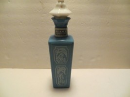 VTG BEAM&#39;S CHOICE BLUE/WHITE BOTTLE DECANTER  - $7.91