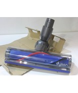 NEW GENUINE Dyson 108882-01 V6 Direct Drive Cleaner Head Powerhead Brush - $2,072.88 MXN