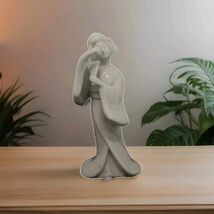 Homco White Porcelain Geisha Dancing W/Fan Figurine #1443 7&quot; Tall Very D... - $25.21 CAD