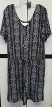 NWT LuLaRoe Large Black &amp; White Geometric Xanthe Romper Pockets &amp; Drawst... - £37.89 GBP