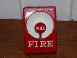 Vintage Gamewell Local Fire Alarm Porcelain Pull - $1,021.35 MXN