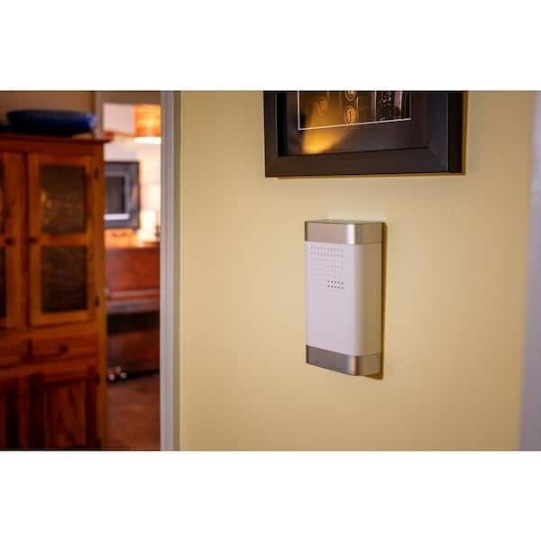 Hampton Bay Wireless Battery Operated Doorbell Kit with Wireless Push