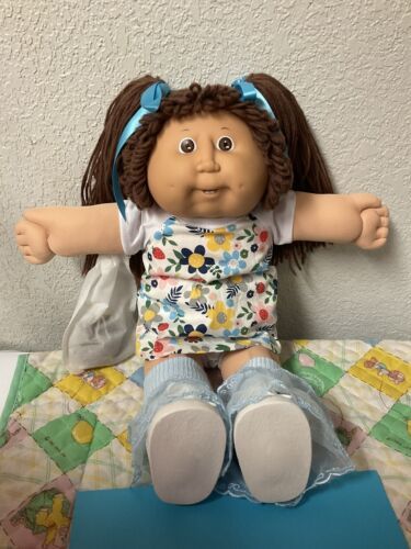 RARE Vintage Cabbage Patch Kid Girl Brown Hair Brown Eyes HM#10 KT Factory 1986 - $275.00