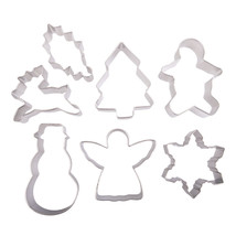 R&amp;M Christmas Cookie Cutter Carded (Set of 7) - £16.85 GBP