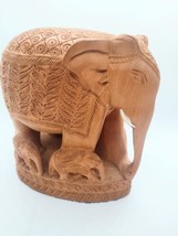 Vtg Hand Carved Solid Wood Elephants Figurine Sculpture Mama Baby Caravan Boho - £53.16 GBP