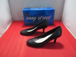 EASY STREET Passion Pumps $60 US Size 9 - Black  #1051 - $19.79