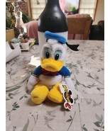 NWT Disney Park Mouseketoys Donald Duck Bean Bag Toy Plush Stuffed Animal - $161.09 MXN