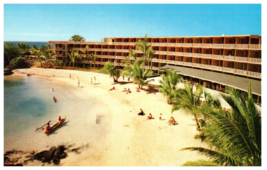 King Kamehameha Hotel on Kailua Bay Kona Hawaii Postcard - $20.70