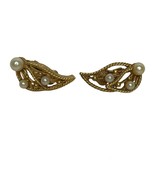 Vintage Gold Tone Faux Pearls Clip-On Earrings Unmarked - $11.97