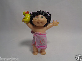 Vintage 1984 Cabbage Patch PVC Girl Figure Black Hair Wrapped in Towel &amp; Duck - £1.82 GBP