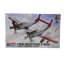 Monogram Twin Mustang F-82G Aircraft 1:72 Model Plane kit #85-5257 seale... - £16.38 GBP