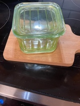 Vintage green vaseline glass refrigerator storage jar and lid:  VGUC - £24.05 GBP