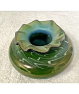 Signed Mouth Blown Art Glass Vase Green Iridescent Ruffled LB LG Excelle... - $61.25 CAD