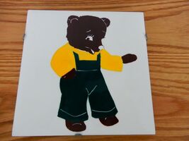 Cute vintage Wheeling Cushion hand painted fancy bear trivet wall hangin... - $14.99