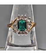 18k Yellow Gold Plated Simulated Emerald Ring Size 8 Crystal Accents Coc... - $743.65 MXN