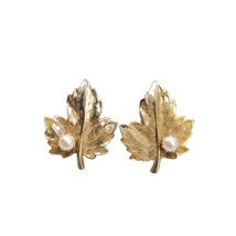 Kramer Faux Pearl Maple Leaf Earrings Clip on Closure Gold Tone Vintage - $17.81