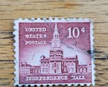 US Stamp Independence Hall 10c Used 1044 - £0.73 GBP